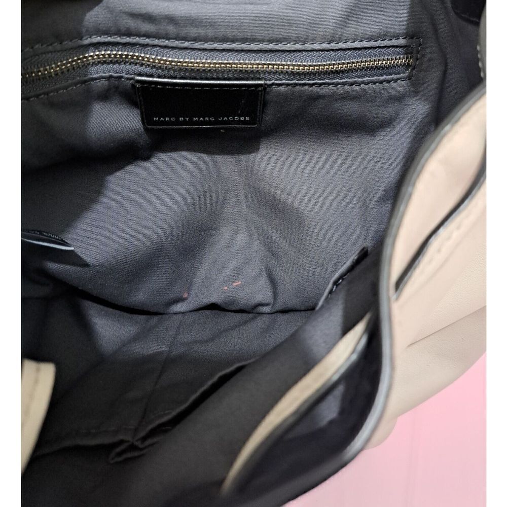 Marc Jacobs Cream Backpack - Picture 6 of 9